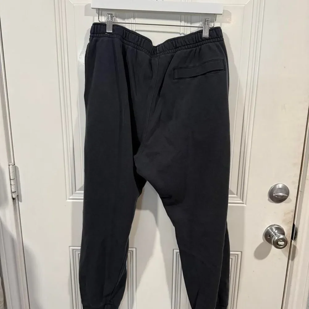 Nike Men's Black and Grey Joggers-tracksuits
